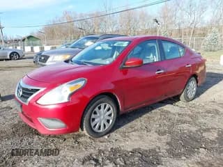✅ 2015 Nissan Versa S Plus • VIN: 3N1CN7AP2FL806925 • Лот: 43737497. Опубликован ранее на IAAI с пробегом 191 571 миль. Бесплатный доступ к архиву аукционных продаж из США и подробный отчёт об истории автомобиля на DreamBid. Изображение 2.