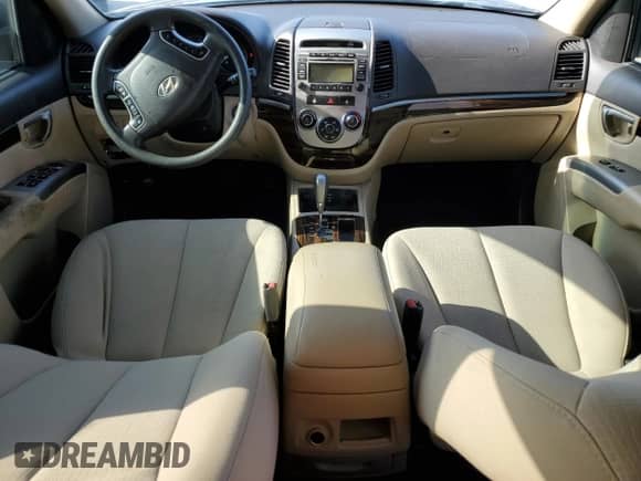 2010 Hyundai Santa Fe GLS z VIN 5NMSG3AB8AH381099, wystawiony jako Copart lot #71998644 z przebiegiem 156 729 mil mil oraz Szkoda całkowita • Salvage title. Historia ofert i sprzedaży dostępna na DreamBid. Obrazek 8.