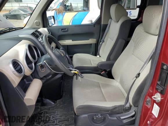 ✅ 2007 Honda Element EX • VIN: 5J6YH28767L001147 • Лот: 82337905. Опубликован ранее на Copart с пробегом 234 909 миль. Бесплатный доступ к архиву аукционных продаж из США и подробный отчёт об истории автомобиля на DreamBid. Изображение 7.