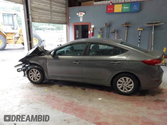 ✅ 2018 Hyundai Elantra SE • VIN: 5NPD74LF7JH376428 • Lot: 43406576. Listed on IAAI with 117,577 mi miles. Access the free auction sales archive from the USA and view a detailed vehicle history report at DreamBid. Image 14.