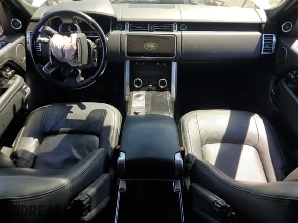 ✅ 2018 Land Rover Range Rover • VIN: SALGS5RE3JA504678 • Лот: 64126275. Опубликован ранее на Copart с пробегом 72 941 миль. Бесплатный доступ к архиву аукционных продаж из США и подробный отчёт об истории автомобиля на DreamBid. Изображение 8.