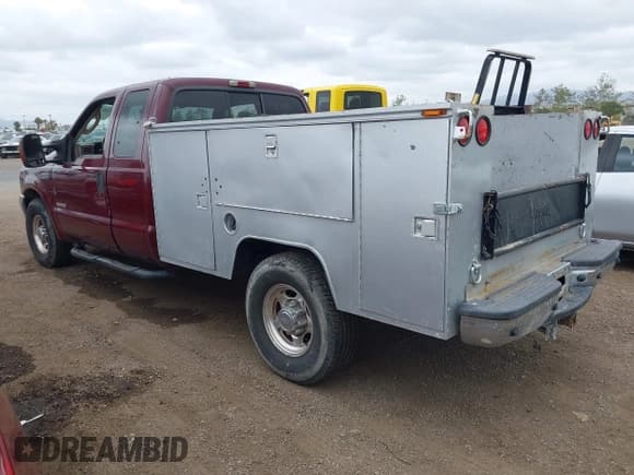 ✅ 2004 Ford F-350 XL • VIN: 1FTSX30P24EC63263 • Lot: 42062128. Listed on IAAI with 264,011 mi. Free auction sales archive from the USA and detailed vehicle history report at DreamBid. Image 3.