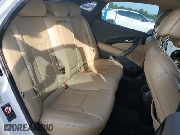 ✅ 2013 Hyundai Azera • VIN: KMHFH4JG4DA330015 • Лот: 62757555. Опубликован ранее на Copart с пробегом 128 339 миль. Бесплатный доступ к архиву аукционных продаж из США и подробный отчёт об истории автомобиля на DreamBid. Изображение 10.