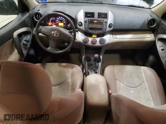 ✅ 2008 Toyota RAV4 • VIN: JTMZK35V285021695 • Лот: 93266715. Опубликован ранее на Copart с пробегом 170 407 миль. Бесплатный доступ к архиву аукционных продаж из США и подробный отчёт об истории автомобиля на DreamBid. Изображение 8.