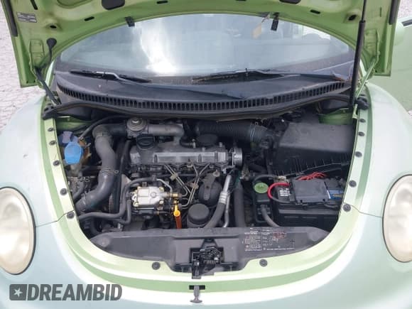 ✅ 2001 Volkswagen Beetle GLS • VIN: 3VWCP21C31M466742 • Lot: 42607529. Listed on IAAI with 263,480 mi. Free auction sales archive from the USA and detailed vehicle history report at DreamBid. Image 10.