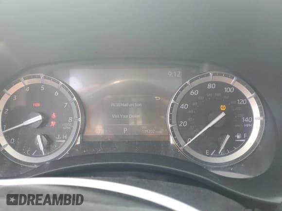 ✅ 2022 Toyota Highlander Limited • VIN: 5TDDZRBH8NS164454 • Lot: 67758645. Listed on Copart with 119,202 mi. Free auction sales archive from the USA and detailed vehicle history report at DreamBid. Image 9.