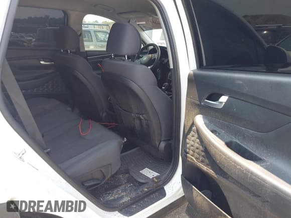 ✅ 2019 Hyundai Santa Fe SE • VIN: 5NMS23AD3KH135384 • Лот: 42862844. Опубликован ранее на IAAI с пробегом 68 008 миль. Бесплатный доступ к архиву аукционных продаж из США и подробный отчёт об истории автомобиля на DreamBid. Изображение 8.