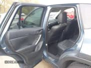 ✅ 2016 Mazda CX-5 Grand Touring • VIN: JM3KE4DY6G0821560 • Lot: 43539575. Wystawiony na IAAI z przebiegiem 88 554 mil. Bezpłatny archiwum sprzedaży aukcyjnych z USA i szczegółowy raport historii pojazdu na DreamBid. Zdjęcie 8.