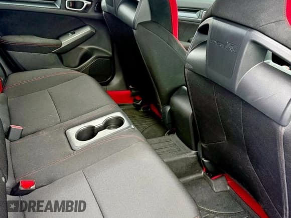 ✅ 2023 Honda Civic Type R • VIN: JHMFL5G40PX000099 • Лот: 84424535. Опубликован ранее на Copart с пробегом 14 240 миль. Бесплатный доступ к архиву аукционных продаж из США и подробный отчёт об истории автомобиля на DreamBid. Изображение 6.