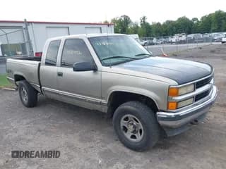 ✅ 1998 Chevrolet Silverado 1500 • VIN: 2GCEK19R9W1220970 • Lot: 43134022. Wystawiony na IAAI z przebiegiem 200 000 mil. Bezpłatny archiwum sprzedaży aukcyjnych z USA i szczegółowy raport historii pojazdu na DreamBid. Zdjęcie 1.