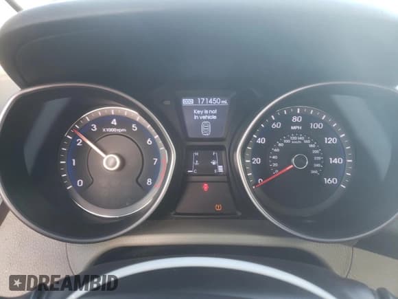 ✅ 2014 Hyundai Elantra • VIN: KMHD35LH9EU186222 • Lot: 86860095. Listed on Copart with 171,450 mi. Free auction sales archive from the USA and detailed vehicle history report at DreamBid. Image 9.