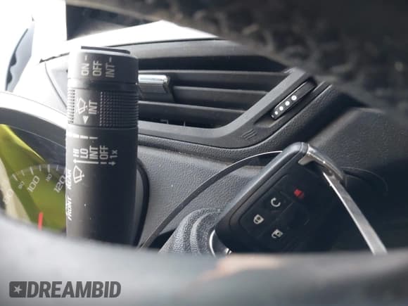 ✅ 2016 Chevrolet Equinox LT • VIN: 2GNALCEK9G1151822 • Лот: 43635641. Опубликован ранее на IAAI с пробегом 143 590 миль. Бесплатный доступ к архиву аукционных продаж из США и подробный отчёт об истории автомобиля на DreamBid. Изображение 11.