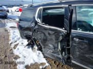 ✅ 2021 GMC Acadia Denali • VIN: 1GKKNXLS7MZ204980 • Lot: 43664262. Wystawiony na IAAI z przebiegiem 35 842 mil. Bezpłatny archiwum sprzedaży aukcyjnych z USA i szczegółowy raport historii pojazdu na DreamBid. Zdjęcie 6.