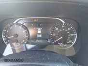 ✅ 2022 Nissan Frontier SV • VIN: 1N6ED1EK7NN663230 • Lot: 43296817. Wystawiony na IAAI z przebiegiem 81 104 mil. Bezpłatny archiwum sprzedaży aukcyjnych z USA i szczegółowy raport historii pojazdu na DreamBid. Zdjęcie 7.