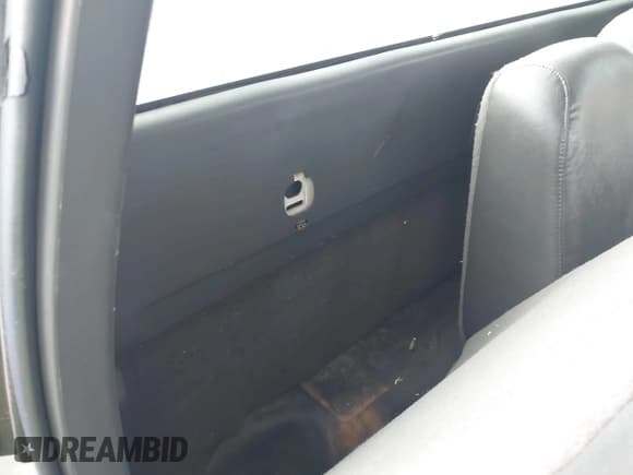 ✅ 2005 Chevrolet Silverado 1500 Work Truck • VIN: 1GCEC14X45Z145572 • Лот: 42811137. Опубликован ранее на IAAI с пробегом 283 450 миль. Бесплатный доступ к архиву аукционных продаж из США и подробный отчёт об истории автомобиля на DreamBid. Изображение 8.