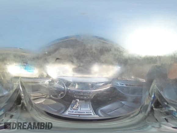 ✅ 2015 Hyundai Genesis 3.8L • VIN: KMHGN4JE6FU064588 • Lot: 79734554. Wystawiony na Copart z przebiegiem 87 993 mil. Bezpłatny archiwum sprzedaży aukcyjnych z USA i szczegółowy raport historii pojazdu na DreamBid. Zdjęcie 13.