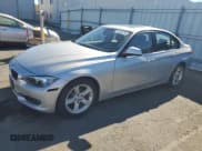 ✅ 2013 BMW 3 Series 328i • VIN: WBA3A5C51DF354463 • Лот: 90403715. Опубликован ранее на Copart с пробегом Не указан. Бесплатный доступ к архиву аукционных продаж из США и подробный отчёт об истории автомобиля на DreamBid. Изображение 1.