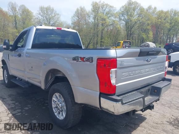 ✅ 2022 Ford F-250 XL • VIN: 1FTBF2B66NEG29082 • Лот: 42167195. Опубликован ранее на IAAI с пробегом 22 751 миль. Бесплатный доступ к архиву аукционных продаж из США и подробный отчёт об истории автомобиля на DreamBid. Изображение 3.