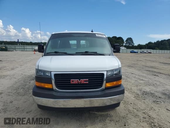 ✅ 2021 GMC Savana Cargo • VIN: 1GTW7AFP6M1200638 • Lot: 62916605. Listed on Copart with 100,404 mi. Free auction sales archive from the USA and detailed vehicle history report at DreamBid. Image 5.