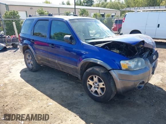 ✅ 2005 Ford Escape XLT • VIN: 1FMCU93105KA09251 • Lot: 43361970. Listed on IAAI with Not provided. Free auction sales archive from the USA and detailed vehicle history report at DreamBid. Image 1.