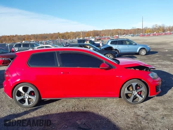 ✅ 2015 Volkswagen Golf GTI S • VIN: 3VWYT7AU7FM025937 • Lot: 43600689. Listed on IAAI with 129,280 mi. Free auction sales archive from the USA and detailed vehicle history report at DreamBid. Image 13.