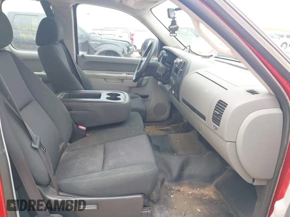 ✅ 2012 GMC Sierra 1500 Work Truck • VIN: 1GTR1TEX0CZ203501 • Лот: 42391177. Опубликован ранее на IAAI с пробегом 256 214 миль. Бесплатный доступ к архиву аукционных продаж из США и подробный отчёт об истории автомобиля на DreamBid. Изображение 5.