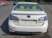 ✅ 2010 Lexus HS 250h Premium • VIN: JTHBB1BA1A2014492 • Lot: 43390649. Listed on IAAI with 249,080 mi. Free auction sales archive from the USA and detailed vehicle history report at DreamBid. Image 16.