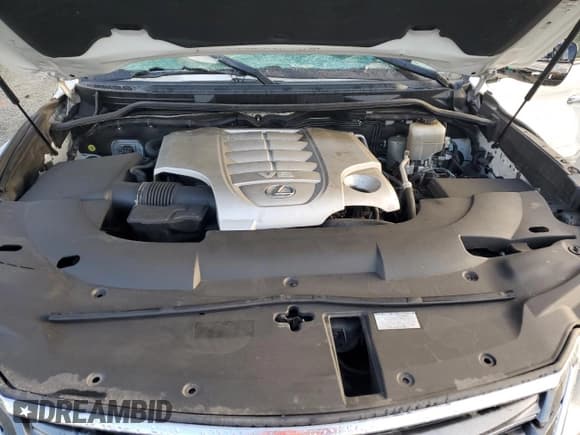 ✅ 2017 Lexus LX 570 • VIN: JTJHY7AX7H4225775 • Лот: 86313275. Опубликован ранее на Copart с пробегом 144 298 миль. Бесплатный доступ к архиву аукционных продаж из США и подробный отчёт об истории автомобиля на DreamBid. Изображение 12.