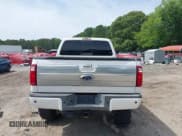 ✅ 2014 Ford F-250 XL • VIN: 1FT7W2BT1EEB05382 • Lot: 42295979. Listed on IAAI with 187,839 mi. Free auction sales archive from the USA and detailed vehicle history report at DreamBid. Image 16.