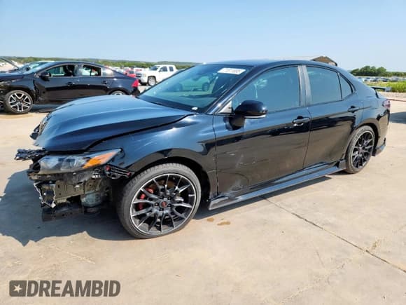 ✅ 2022 Toyota Camry TRD • VIN: 4T1KZ1AK7NU068005 • Lot: 71811695. Wystawiony na Copart z przebiegiem 91 777 mil. Bezpłatny archiwum sprzedaży aukcyjnych z USA i szczegółowy raport historii pojazdu na DreamBid. Zdjęcie 1.