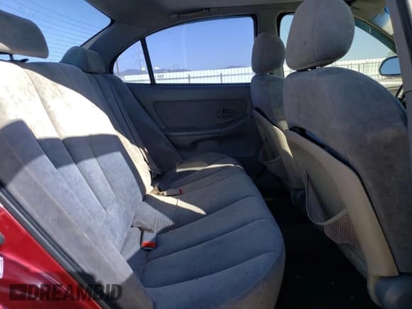 ✅ 2005 Hyundai Elantra GLS • VIN: KMHDN46D05U121496 • Lot: 56134525. Wystawiony na Copart z przebiegiem 257 029 mil. Bezpłatny archiwum sprzedaży aukcyjnych z USA i szczegółowy raport historii pojazdu na DreamBid. Zdjęcie 10.