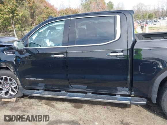✅ 2022 GMC Sierra 1500 SLT • VIN: 3GTUUDED5NG606258 • Лот: 41833623. Опубликован ранее на IAAI с пробегом 43 852 миль. Бесплатный доступ к архиву аукционных продаж из США и подробный отчёт об истории автомобиля на DreamBid. Изображение 14.