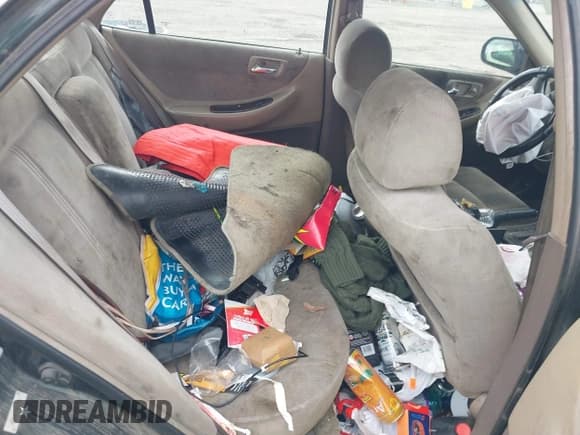 ✅ 2000 Honda Accord SE • VIN: 1HGCG5677YA117267 • Lot: 42340016. Listed on IAAI with Not provided. Free auction sales archive from the USA and detailed vehicle history report at DreamBid. Image 8.