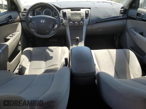 ✅ 2009 Hyundai Sonata GLS • VIN: 5NPET46F69H418661 • Лот: 50756484. Опубликован ранее на Copart с пробегом 242 027 миль. Бесплатный доступ к архиву аукционных продаж из США и подробный отчёт об истории автомобиля на DreamBid. Изображение 8.