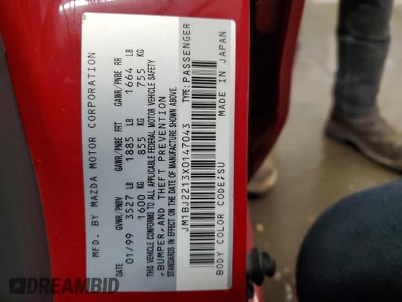 ✅ 1999 Mazda Protege ES • VIN: JM1BJ2213X0147043 • Lot: 78272944. Wystawiony na Copart z przebiegiem 47 397 mil. Bezpłatny archiwum sprzedaży aukcyjnych z USA i szczegółowy raport historii pojazdu na DreamBid. Zdjęcie 13.