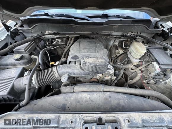 ✅ 2015 Chevrolet Silverado 2500HD Work Truck • VIN: 1GB0CUEG7FZ519530 • Lot: 60489495. Wystawiony na Copart z przebiegiem Nie podano. Bezpłatny archiwum sprzedaży aukcyjnych z USA i szczegółowy raport historii pojazdu na DreamBid. Zdjęcie 7.