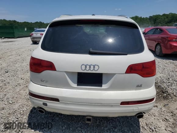 ✅ 2007 Audi Q7 Premium • VIN: WA1BV74L87D027015 • Lot: 58468475. Wystawiony na Copart z przebiegiem 70 493 mil. Bezpłatny archiwum sprzedaży aukcyjnych z USA i szczegółowy raport historii pojazdu na DreamBid. Zdjęcie 6.