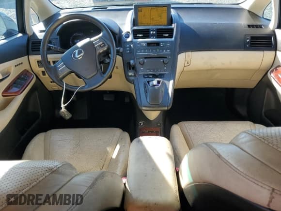 ✅ 2010 Lexus HS 250h Premium • VIN: JTHBB1BAXA2006066 • Лот: 85207935. Опубликован ранее на Copart с пробегом 167 968 миль. Бесплатный доступ к архиву аукционных продаж из США и подробный отчёт об истории автомобиля на DreamBid. Изображение 8.