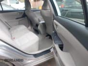 ✅ 2015 Toyota Camry SE • VIN: 4T1BF1FK2FU079822 • Lot: 43594956. Wystawiony na IAAI z przebiegiem 127 395 mil. Bezpłatny archiwum sprzedaży aukcyjnych z USA i szczegółowy raport historii pojazdu na DreamBid. Zdjęcie 8.