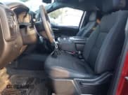 ✅ 2020 Chevrolet Silverado 1500 Custom • VIN: 1GCRWBEF0LZ132559 • Lot: 75050384. Wystawiony na Copart z przebiegiem 114 446 mil. Bezpłatny archiwum sprzedaży aukcyjnych z USA i szczegółowy raport historii pojazdu na DreamBid. Zdjęcie 7.