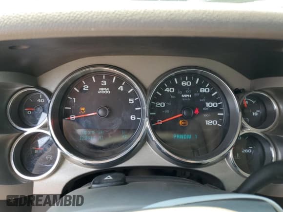 ✅ 2013 Chevrolet Silverado 2500HD LT • VIN: 1GC1KXCG1DF190961 • Лот: 66907645. Опубликован ранее на Copart с пробегом 128 411 миль. Бесплатный доступ к архиву аукционных продаж из США и подробный отчёт об истории автомобиля на DreamBid. Изображение 9.