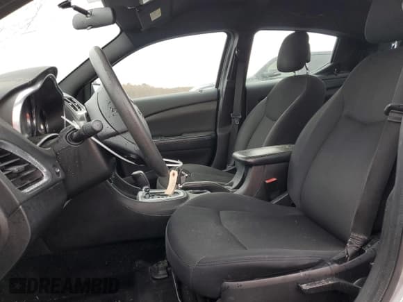 ✅ 2013 Dodge Avenger SE • VIN: 1C3CDZAB2DN625941 • Lot: 84955864. Listed on Copart with 134,862 mi. Free auction sales archive from the USA and detailed vehicle history report at DreamBid. Image 7.