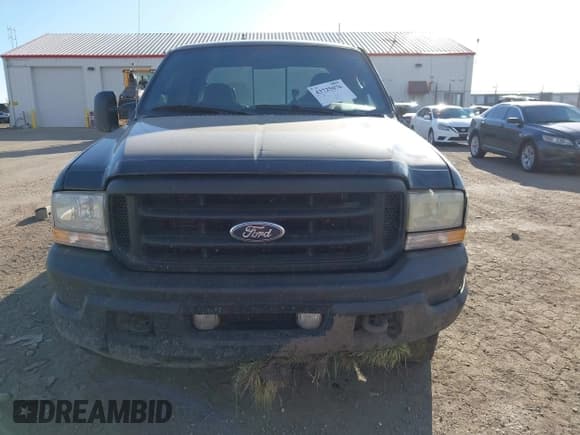 ✅ 2004 Ford F-250 XL • VIN: 1FTNW21P84EC27103 • Lot: 43725076. Wystawiony na IAAI z przebiegiem 151 419 mil. Bezpłatny archiwum sprzedaży aukcyjnych z USA i szczegółowy raport historii pojazdu na DreamBid. Zdjęcie 13.