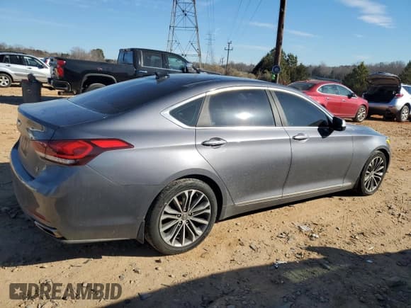 ✅ 2015 Hyundai Genesis 3.8L • VIN: KMHGN4JE9FU041094 • Lot: 42449605. Wystawiony na Copart z przebiegiem 256 716 mil. Bezpłatny archiwum sprzedaży aukcyjnych z USA i szczegółowy raport historii pojazdu na DreamBid. Zdjęcie 3.
