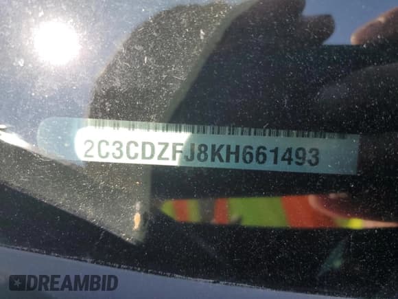 ✅ 2019 Dodge Challenger R/T Scat Pack • VIN: 2C3CDZFJ8KH661493 • Лот: 72001145. Опубликован ранее на Copart с пробегом 18 078 миль. Бесплатный доступ к архиву аукционных продаж из США и подробный отчёт об истории автомобиля на DreamBid. Изображение 12.