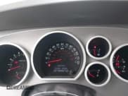 ✅ 2011 Toyota Tundra Limited • VIN: 5TFHW5F12BX167694 • Lot: 42023900. Wystawiony na IAAI z przebiegiem 262 659 mil. Bezpłatny archiwum sprzedaży aukcyjnych z USA i szczegółowy raport historii pojazdu na DreamBid. Zdjęcie 15.