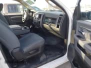 ✅ 2017 Ram 1500 Tradesman • VIN: 3C6JR6DGXHG687006 • Лот: 43852198. Опубликован ранее на IAAI с пробегом 220 456 миль. Бесплатный доступ к архиву аукционных продаж из США и подробный отчёт об истории автомобиля на DreamBid. Изображение 5.