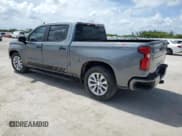 ✅ 2022 Chevrolet Silverado 1500 Custom • VIN: 3GCPYBEK9NG150768 • Lot: 61643675. Wystawiony na Copart z przebiegiem 37 574 mil. Bezpłatny archiwum sprzedaży aukcyjnych z USA i szczegółowy raport historii pojazdu na DreamBid. Zdjęcie 2.