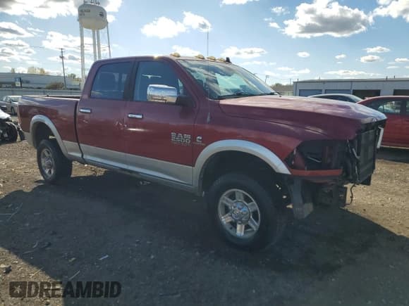 ✅ 2013 Ram 2500 Laramie • VIN: 3C6UR5FL2DG520800 • Lot: 87280835. Wystawiony na Copart z przebiegiem 241 384 mil. Bezpłatny archiwum sprzedaży aukcyjnych z USA i szczegółowy raport historii pojazdu na DreamBid. Zdjęcie 4.