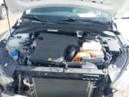 ✅ 2018 Hyundai Ioniq Blue • VIN: KMHC65LC9JU100375 • Lot: 41459280. Wystawiony na IAAI z przebiegiem 85 209 mil. Bezpłatny archiwum sprzedaży aukcyjnych z USA i szczegółowy raport historii pojazdu na DreamBid. Zdjęcie 10.